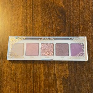 Colourpop Amor Palette